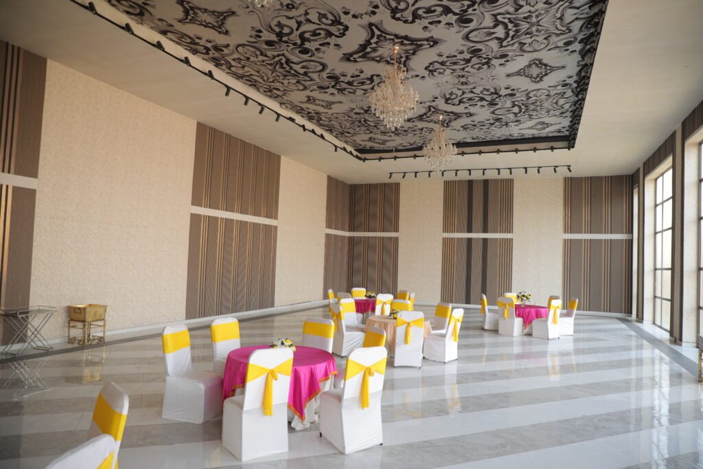 Host grand events at luxurious banquet halls in Gurgaon.